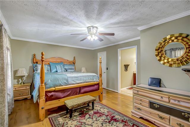 6450 Lake Sara Glen Drive, Douglasville, GA 30135