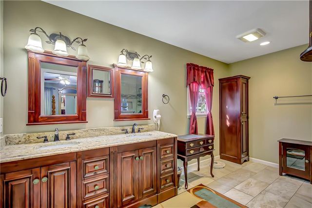 6450 Lake Sara Glen Drive, Douglasville, GA 30135