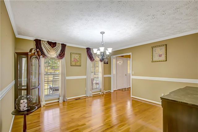 6450 Lake Sara Glen Drive, Douglasville, GA 30135