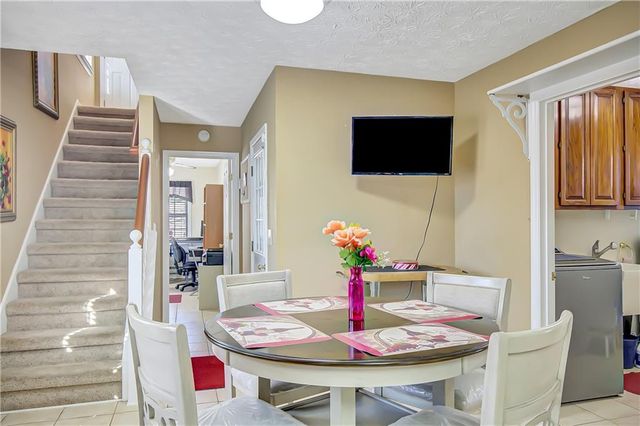 6450 Lake Sara Glen Drive, Douglasville, GA 30135