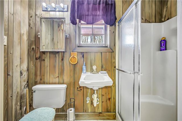 6450 Lake Sara Glen Drive, Douglasville, GA 30135