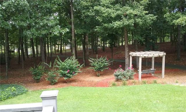 6450 Lake Sara Glen Drive, Douglasville, GA 30135