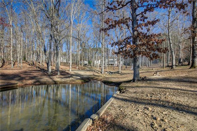 6450 Lake Sara Glen Drive, Douglasville, GA 30135