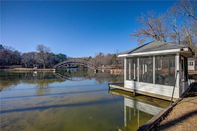 6450 Lake Sara Glen Drive, Douglasville, GA 30135