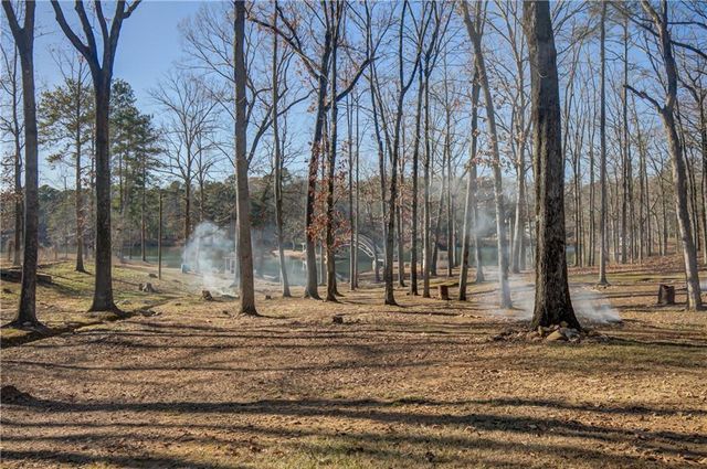 6450 Lake Sara Glen Drive, Douglasville, GA 30135