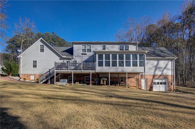 6450 Lake Sara Glen Drive, Douglasville, GA 30135