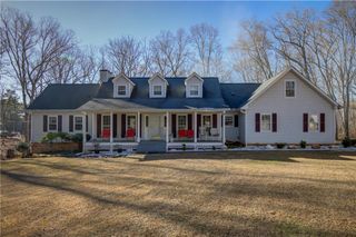 6450 Lake Sara Glen Drive, Douglasville, GA 30135