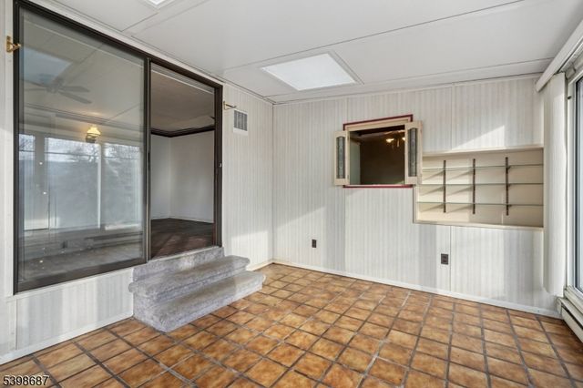 398 Riegelsville Rd, Holland Twp., NJ 08848