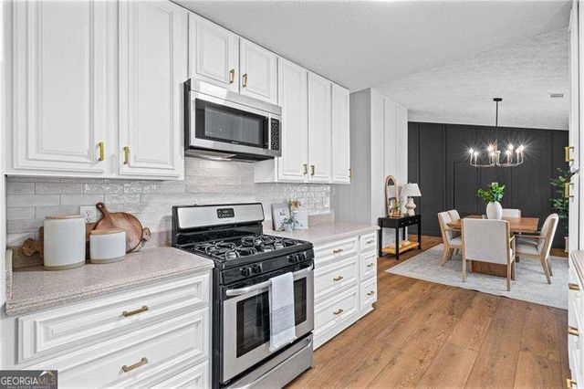 213 Colemans Bluff Drive, Woodstock, GA 30188