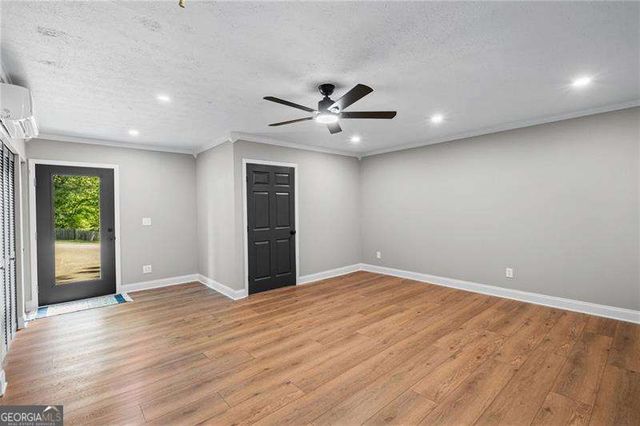 213 Colemans Bluff Drive, Woodstock, GA 30188