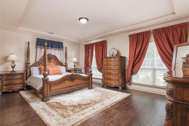 501 Windward Drive, Murphy, TX 75094