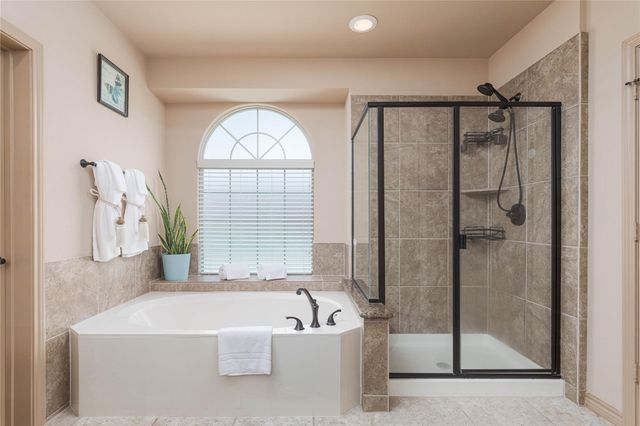 501 Windward Drive, Murphy, TX 75094
