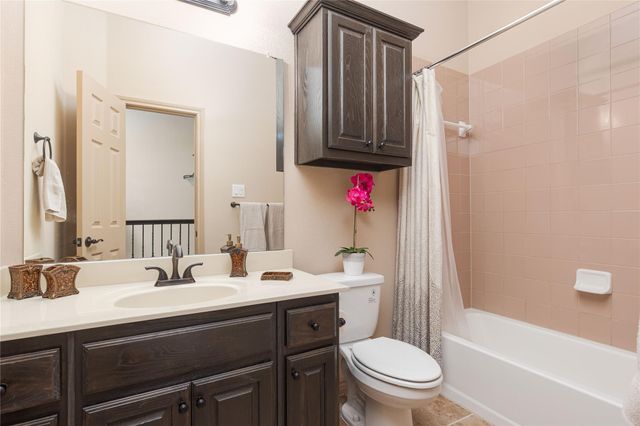 501 Windward Drive, Murphy, TX 75094