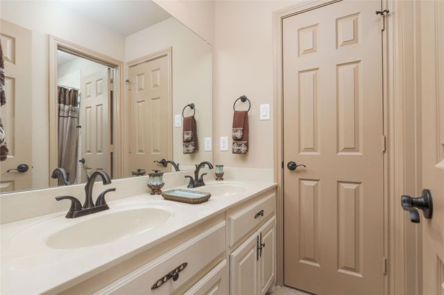 501 Windward Drive, Murphy, TX 75094