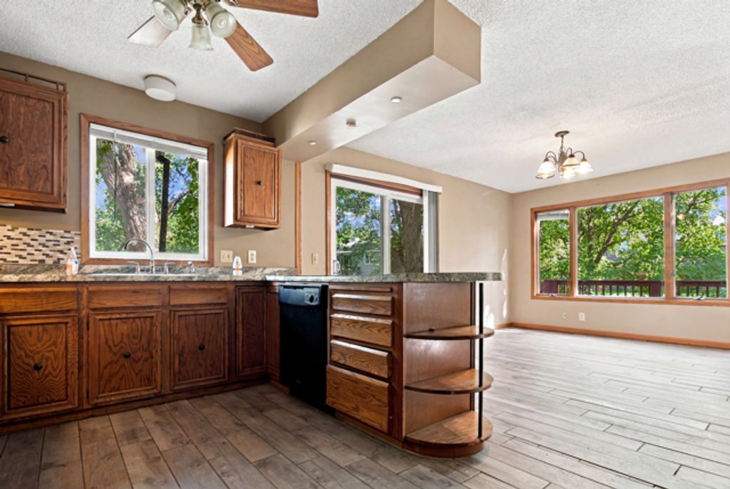 630 Hall Lane, Minneapolis, MN 55411 — photo 3