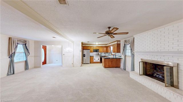 126 Apollo Circle, Archdale, NC 27263