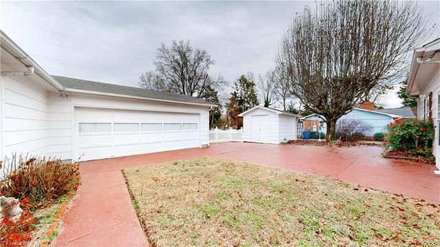 126 Apollo Circle, Archdale, NC 27263