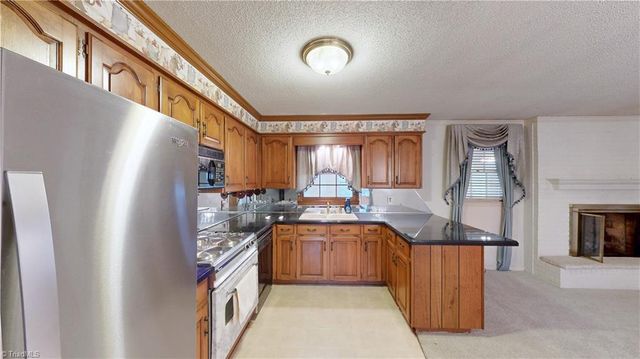 126 Apollo Circle, Archdale, NC 27263