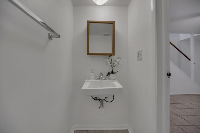 1022 Galliton Court, D, Columbus, OH 43220