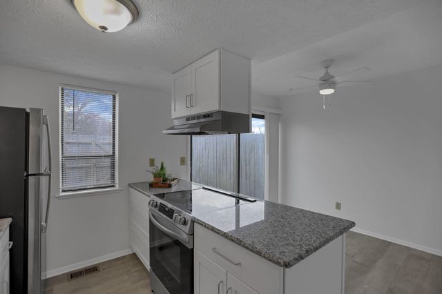 1022 Galliton Court, D, Columbus, OH 43220