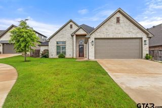 4313 Dry Creek Ct, Tyler, TX 75703