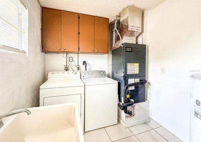 2604 WOODGATE LANE J6, Sarasota, FL 34231