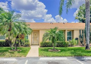 2604 WOODGATE LANE J6, Sarasota, FL 34231