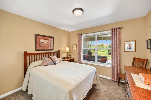 1986 Blue Spruce COURT, Grafton, WI 53024
