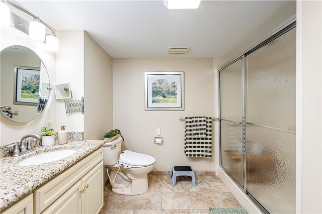 3 Alta Vita Dr 205, Hempfield Twp, PA 15601