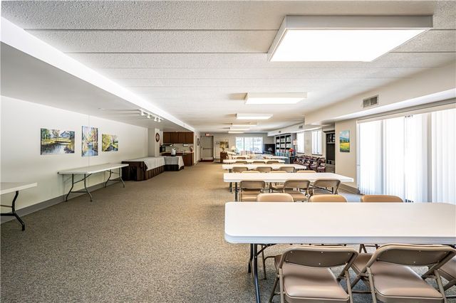 3 Alta Vita Dr 205, Hempfield Twp, PA 15601