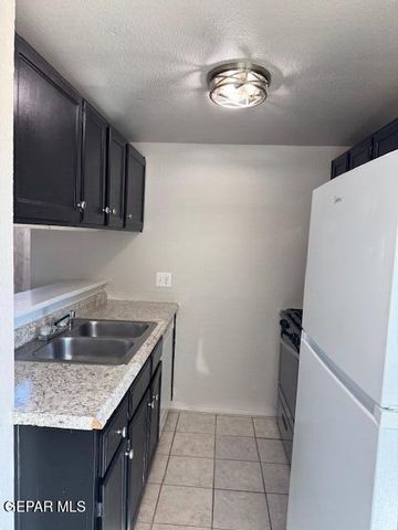 10003 CARIBOU Drive B, El Paso, TX 79924