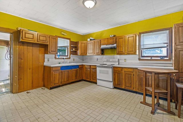 12632 W Highway 59, Evansville, WI 53536