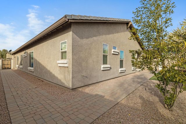 26239 N 166th Avenue, Surprise, AZ 85387