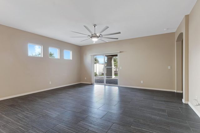 26239 N 166th Avenue, Surprise, AZ 85387