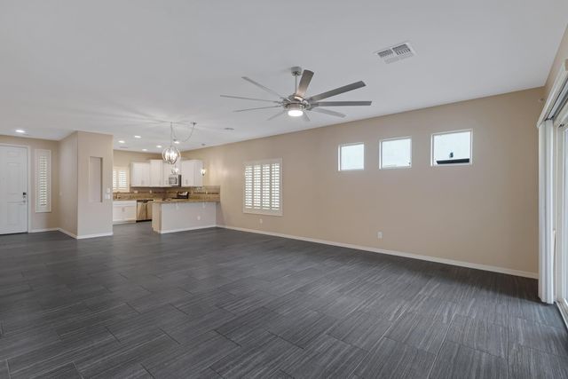 26239 N 166th Avenue, Surprise, AZ 85387