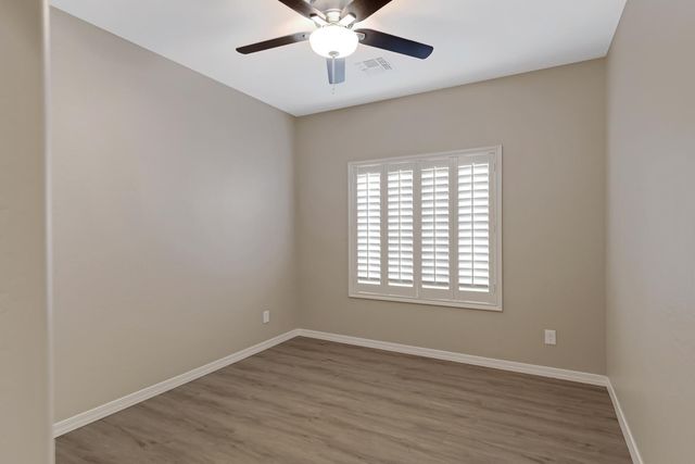 26239 N 166th Avenue, Surprise, AZ 85387