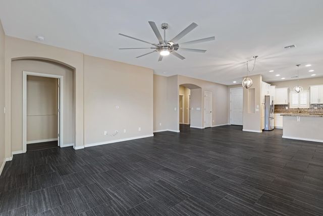 26239 N 166th Avenue, Surprise, AZ 85387