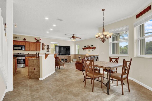 5690 Saddle Trail Lane, Lake Worth, FL 33449