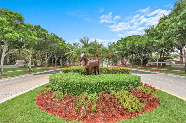 5690 Saddle Trail Lane, Lake Worth, FL 33449