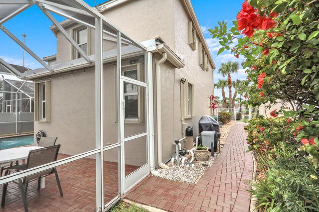 5690 Saddle Trail Lane, Lake Worth, FL 33449