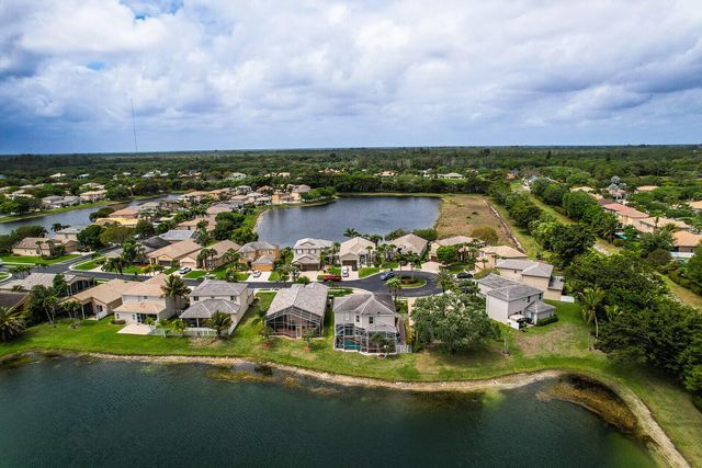 5690 Saddle Trail Lane, Lake Worth, FL 33449