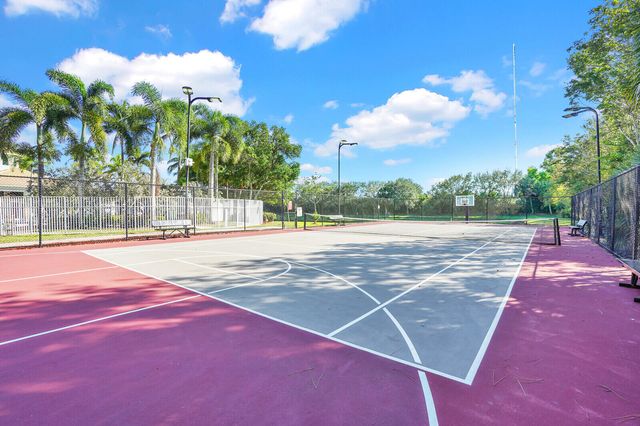 5690 Saddle Trail Lane, Lake Worth, FL 33449
