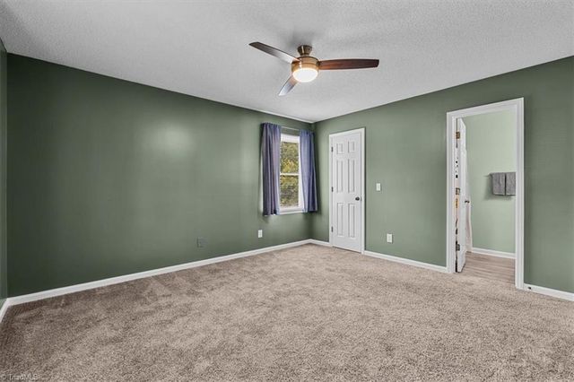 3701 Cotswold Terrace 7M, Greensboro, NC 27410