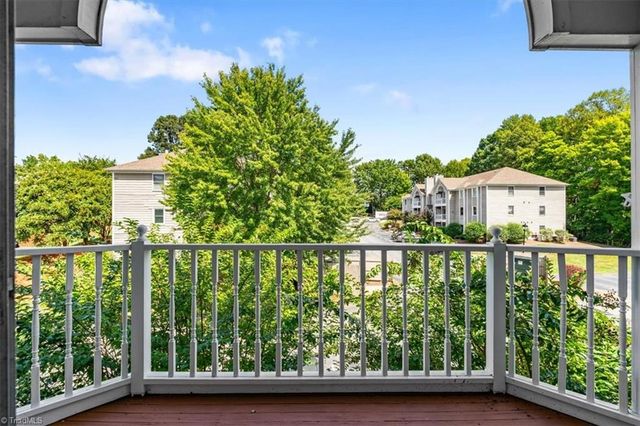 3701 Cotswold Terrace 7M, Greensboro, NC 27410