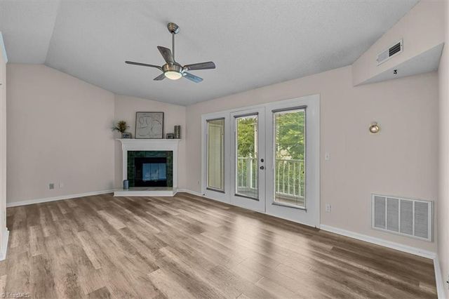 3701 Cotswold Terrace 7M, Greensboro, NC 27410