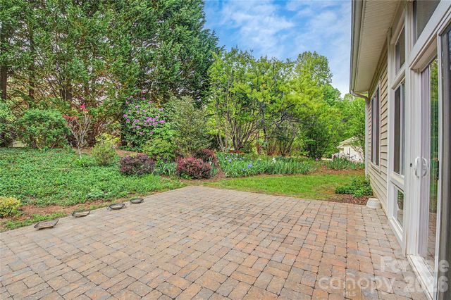 57 Talon Trail Lane, Etowah, NC 28729