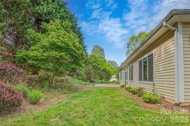 57 Talon Trail Lane, Etowah, NC 28729
