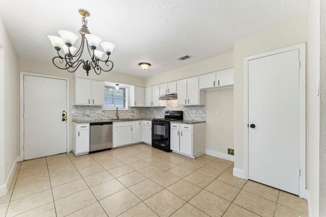 4519 Tylergate Drive, Spring, TX 77373