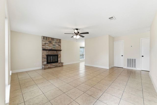 4519 Tylergate Drive, Spring, TX 77373