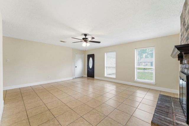 4519 Tylergate Drive, Spring, TX 77373